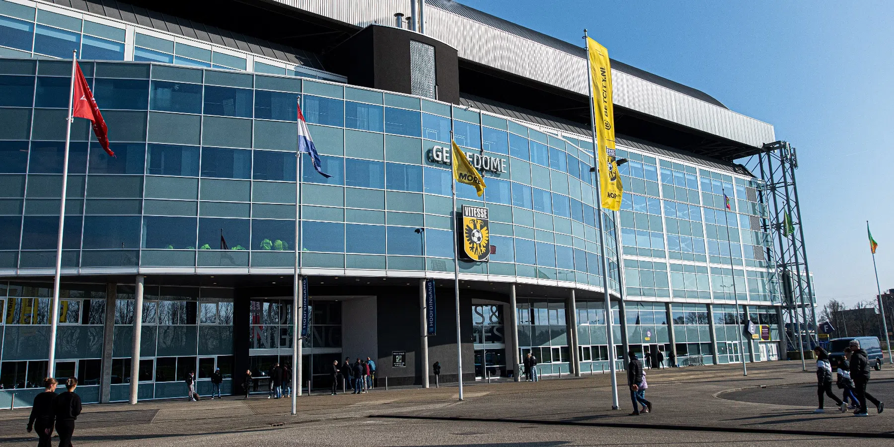 Wat is de capaciteit van het GelreDome?
