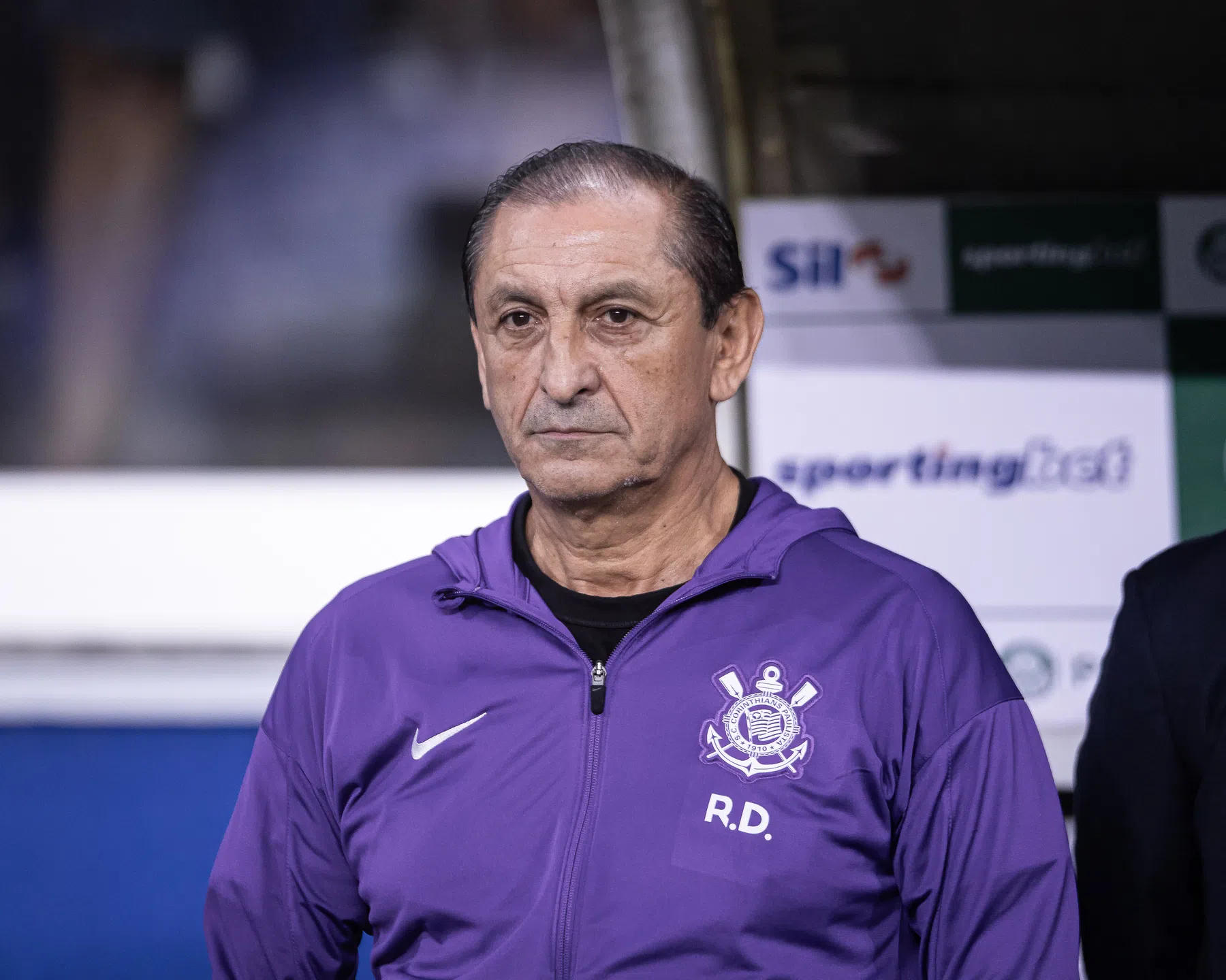 Wie is Ramón Díaz, de trainer van Memphis bij Corinthians? | VoetbalNieuws