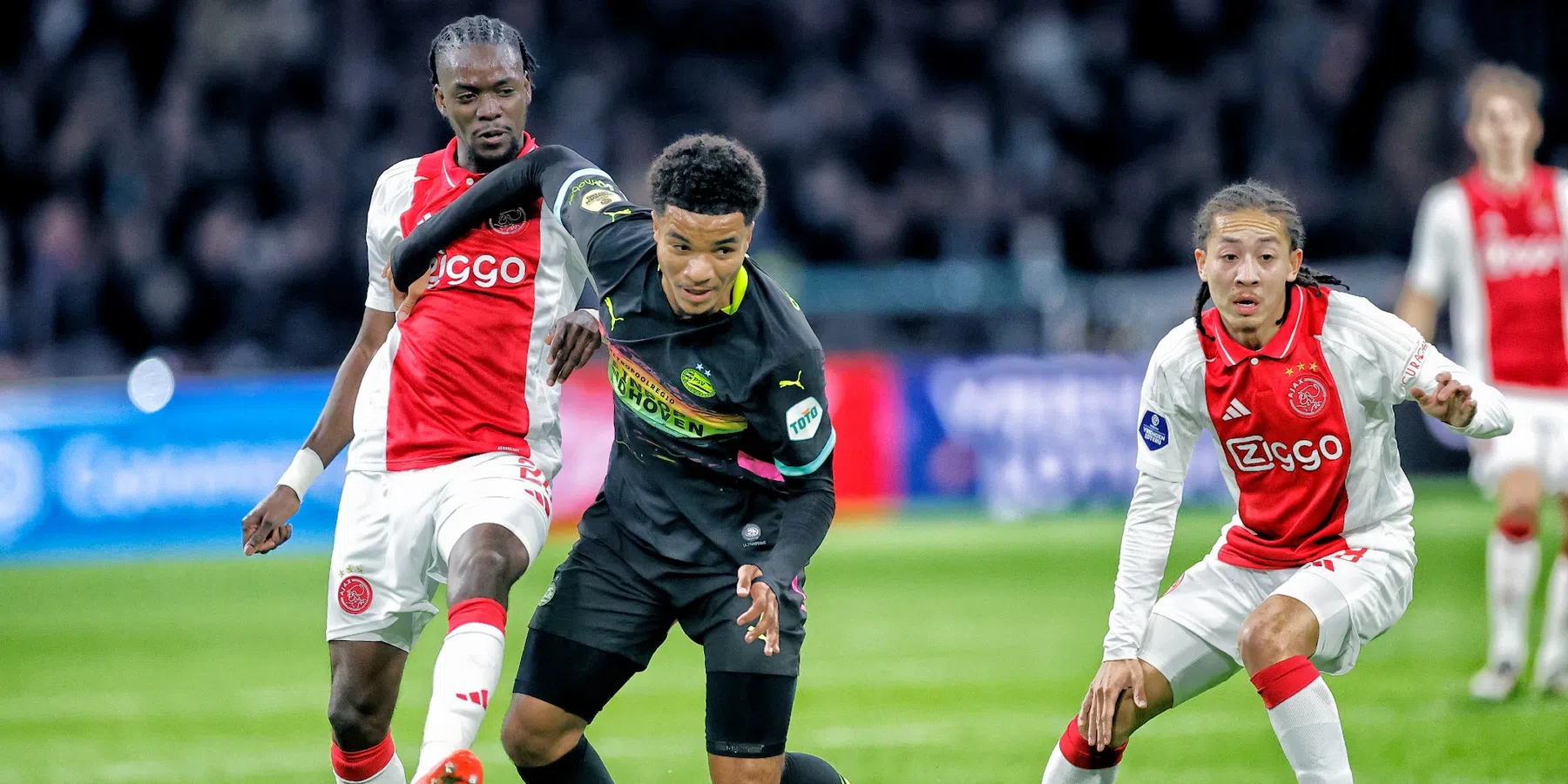 Tillman terug bij PSV, alleen Pepi en Pérez afwezig | VoetbalNieuws