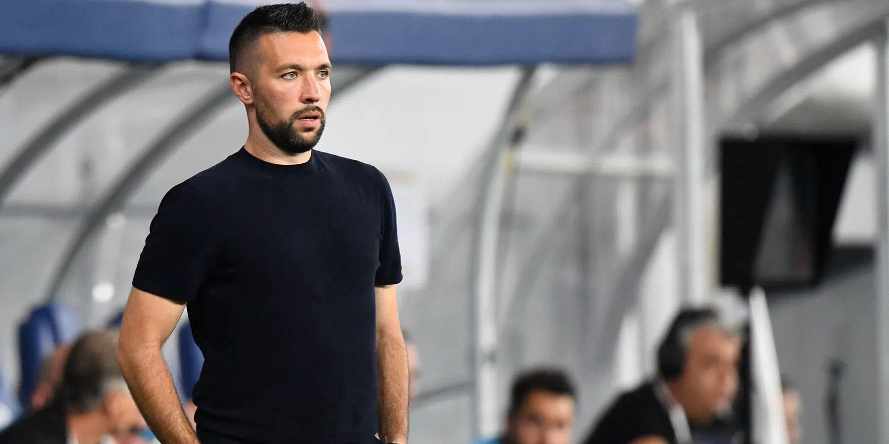 Dit zegt Beuker over de toekomst van Farioli als trainer van Ajax