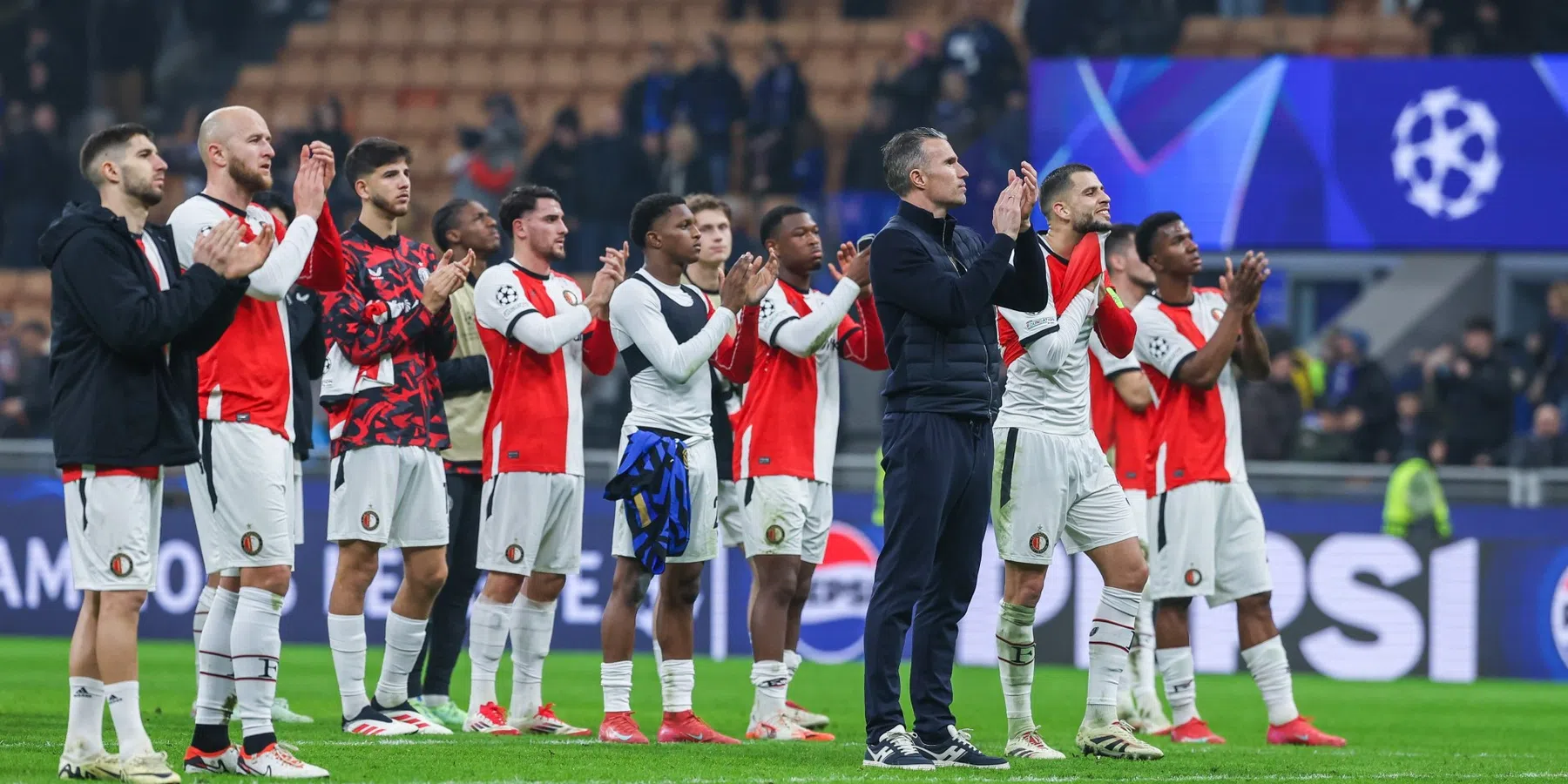 Feyenoord jaagt op plek 2: hoe ze directe CL-plaats nog kunnen halen | VoetbalNieu