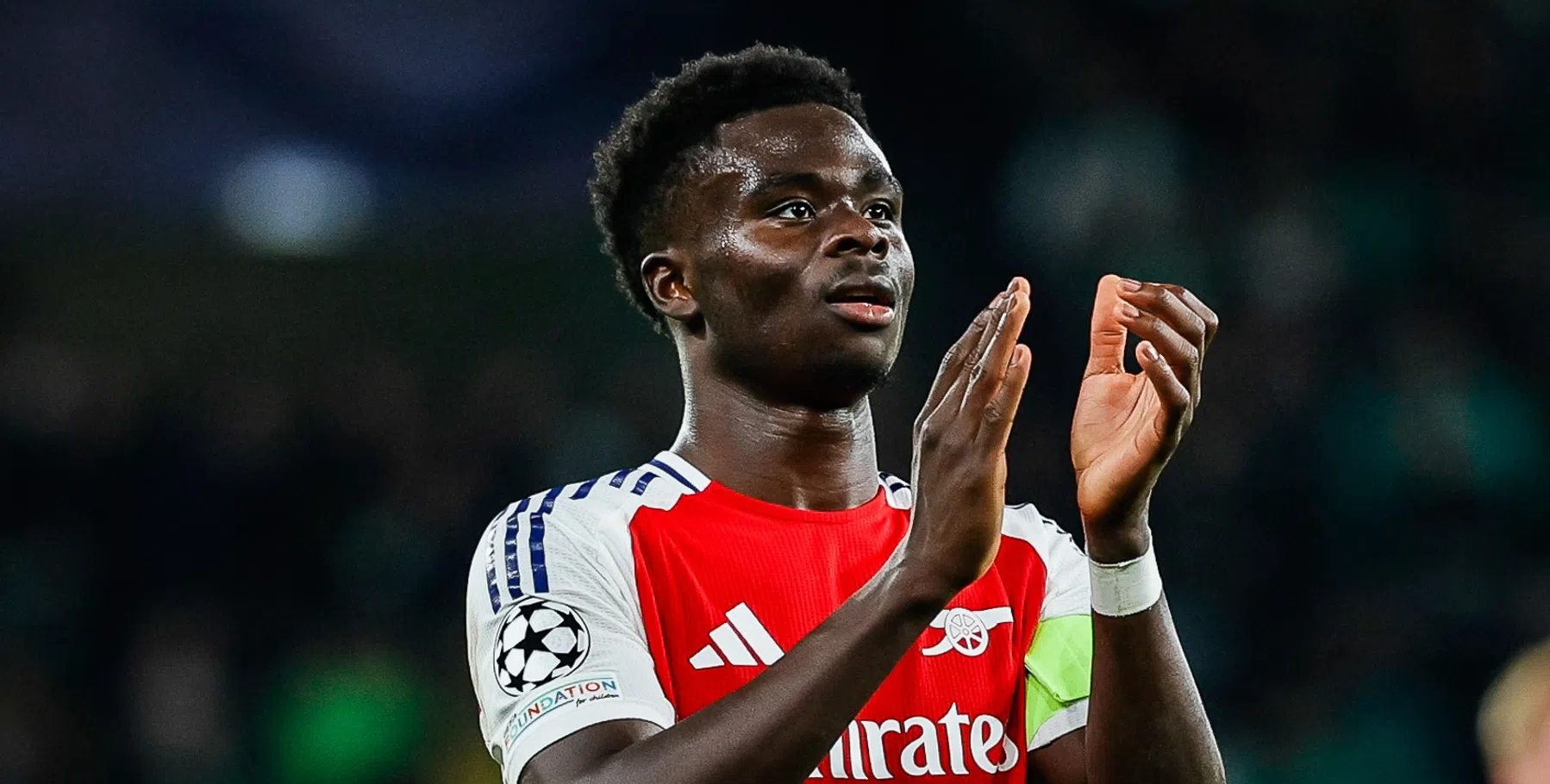 Rentree Bukayo Saka na hamstringblessure bij Arsenal | VoetbalNieuws
