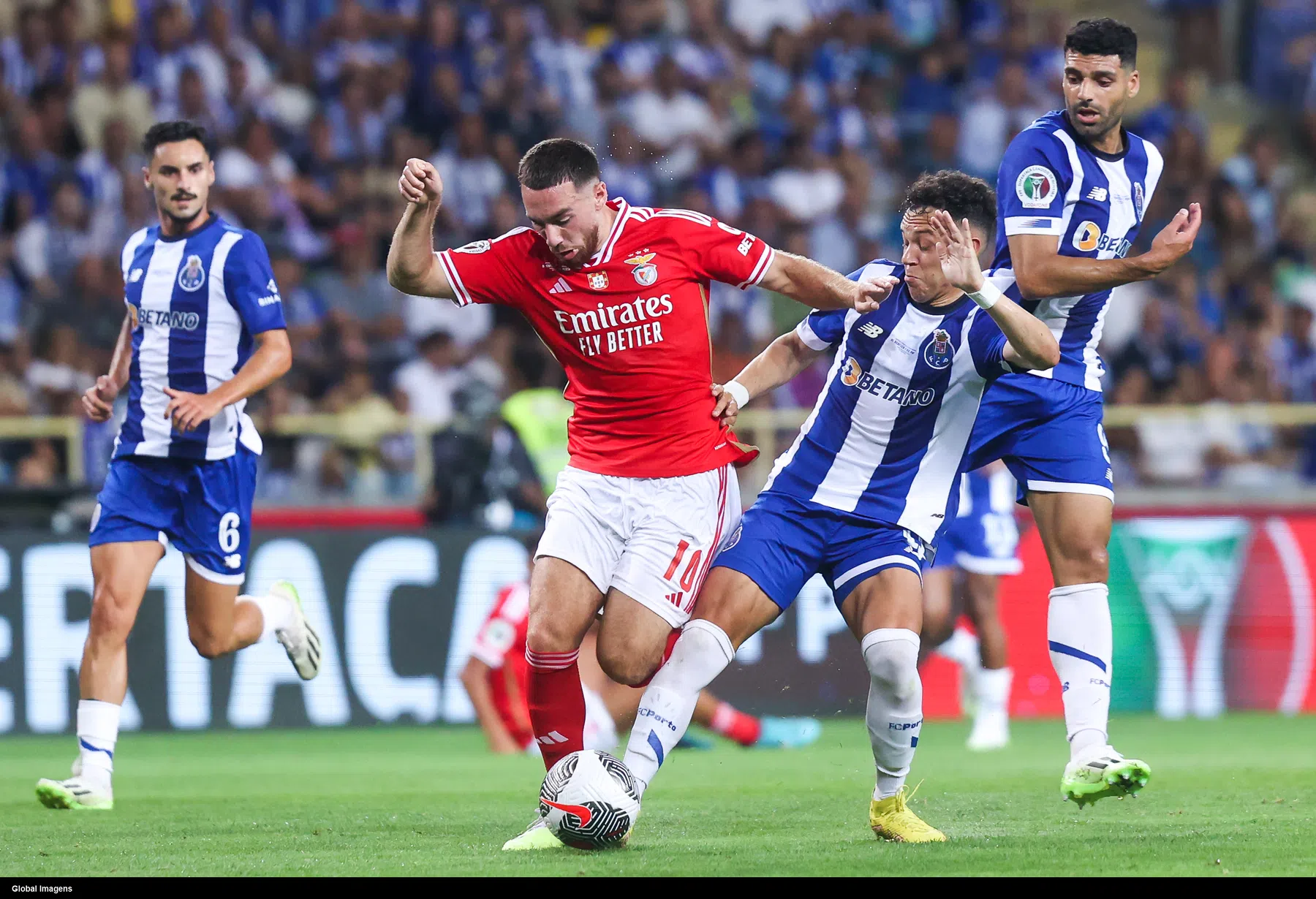 O Clássico live: waar en hoe laat kijk je FC Porto - Benfica? | VoetbalNieuws