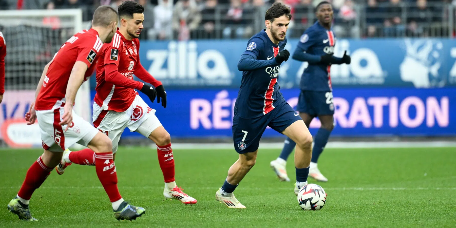 Waar wordt Paris Saint-Germain - Aston Villa in de Champions League uitgezonden?