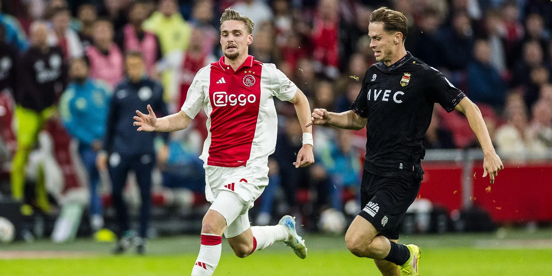 Waar en hoe laat is Willem II - Ajax live te zien? | VoetbalNieuws