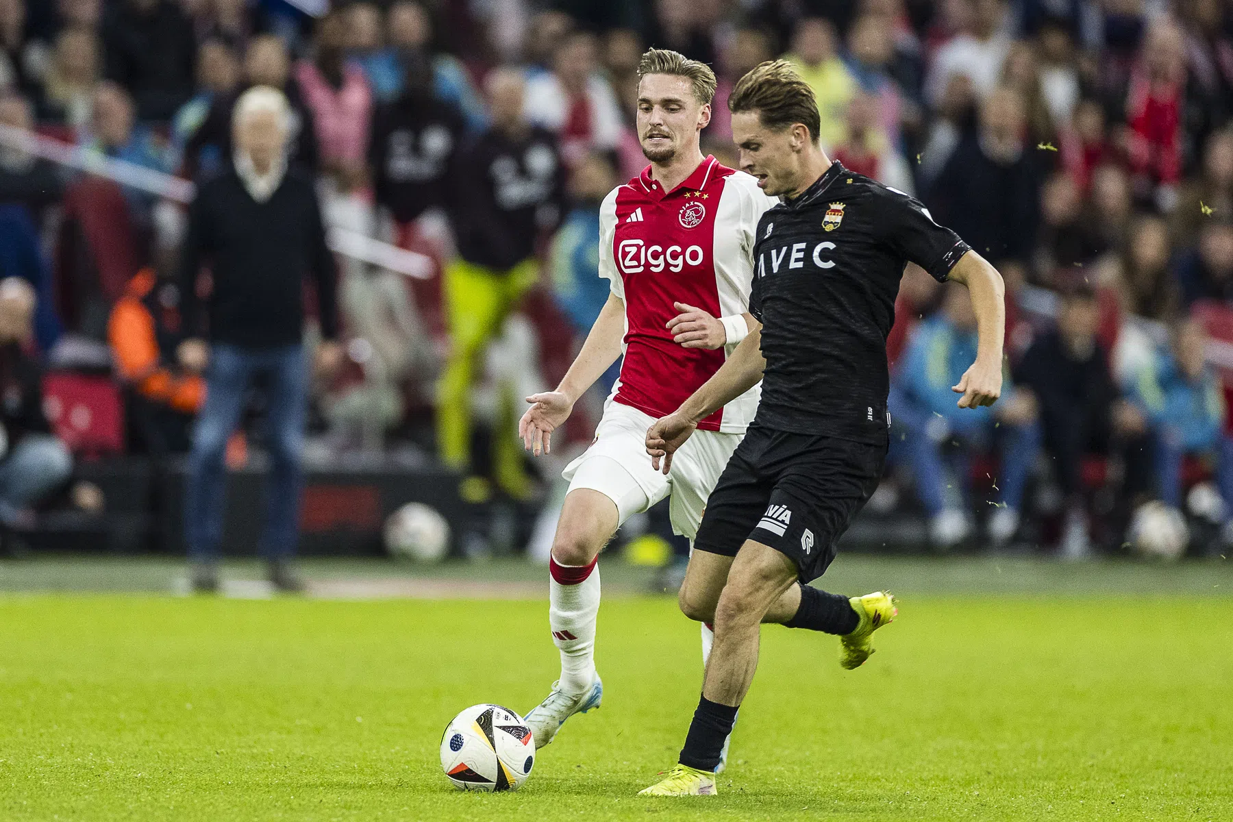 Zo verliepen de laatste vijf duels tussen Willem II en Ajax | VoetbalNieuws