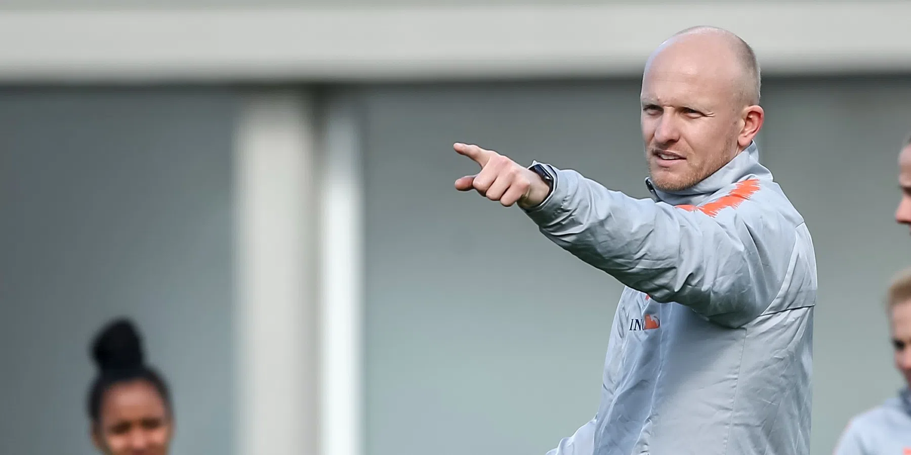 Opvolger van Jonker staat klaar: dit is de nieuwe bondscoach van de Oranje-vrouwen