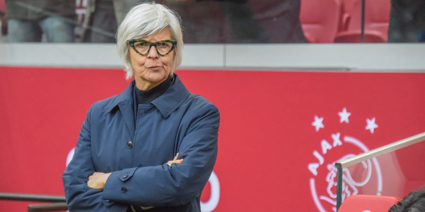 Ajax neemt na één seizoen afscheid van trainer ondanks lopend contract