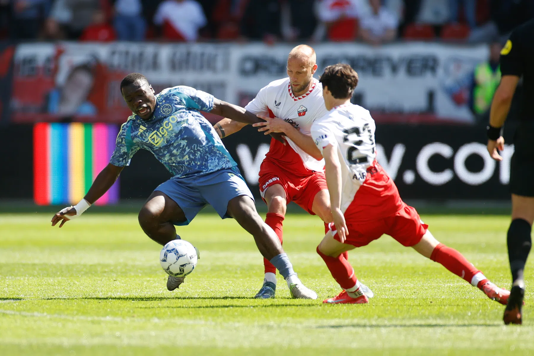 Wedstrijdverslag FC Utrecht - Ajax | VoetbalNieuws.nl