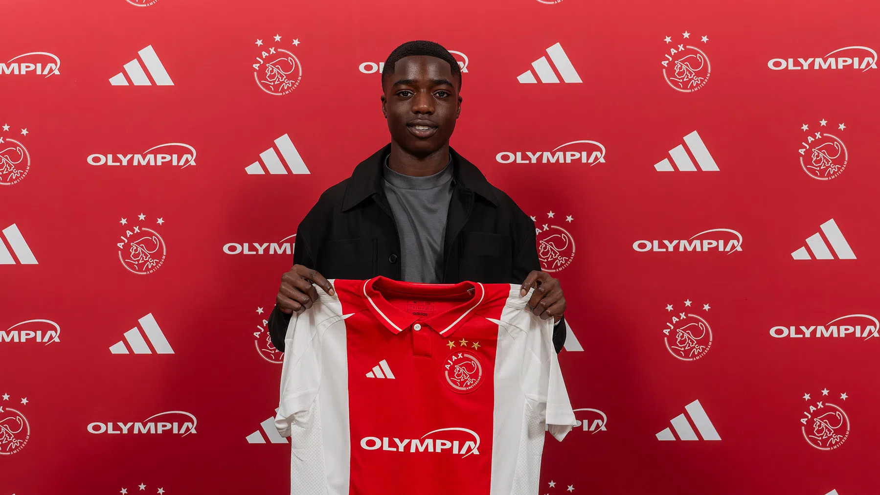Pharrel Nash: captain Ajax O17 en Speler van het toernooi bij de Future Cup | VN