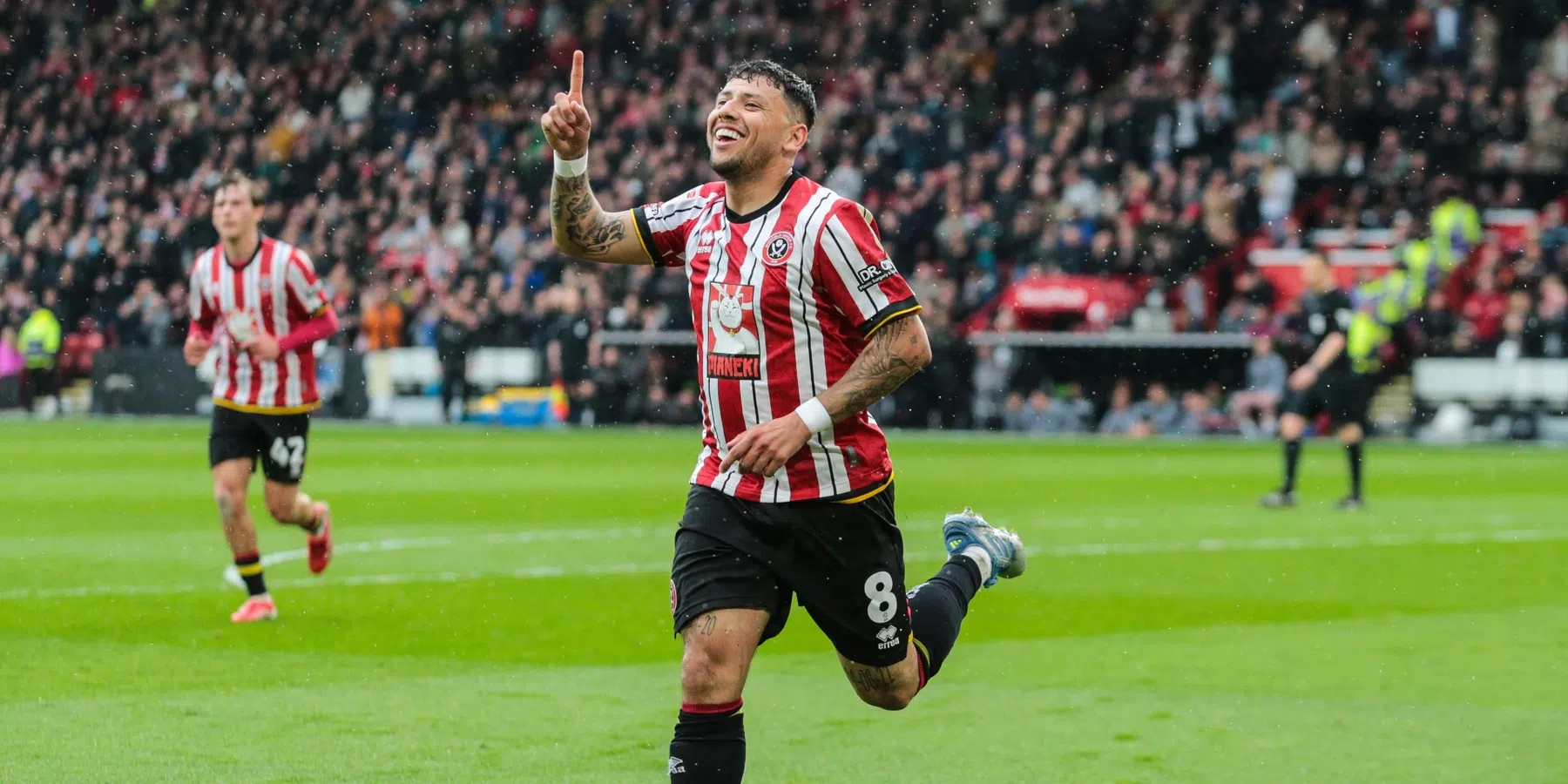 Gustavo Hamer EFL Speler van het Jaar: VN nieuwsupdate