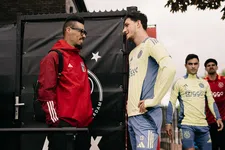 Thumbnail for article: Oud-Napoli-ster duikt op bij Ajax in aanloop naar cruciale titelwedstrijd