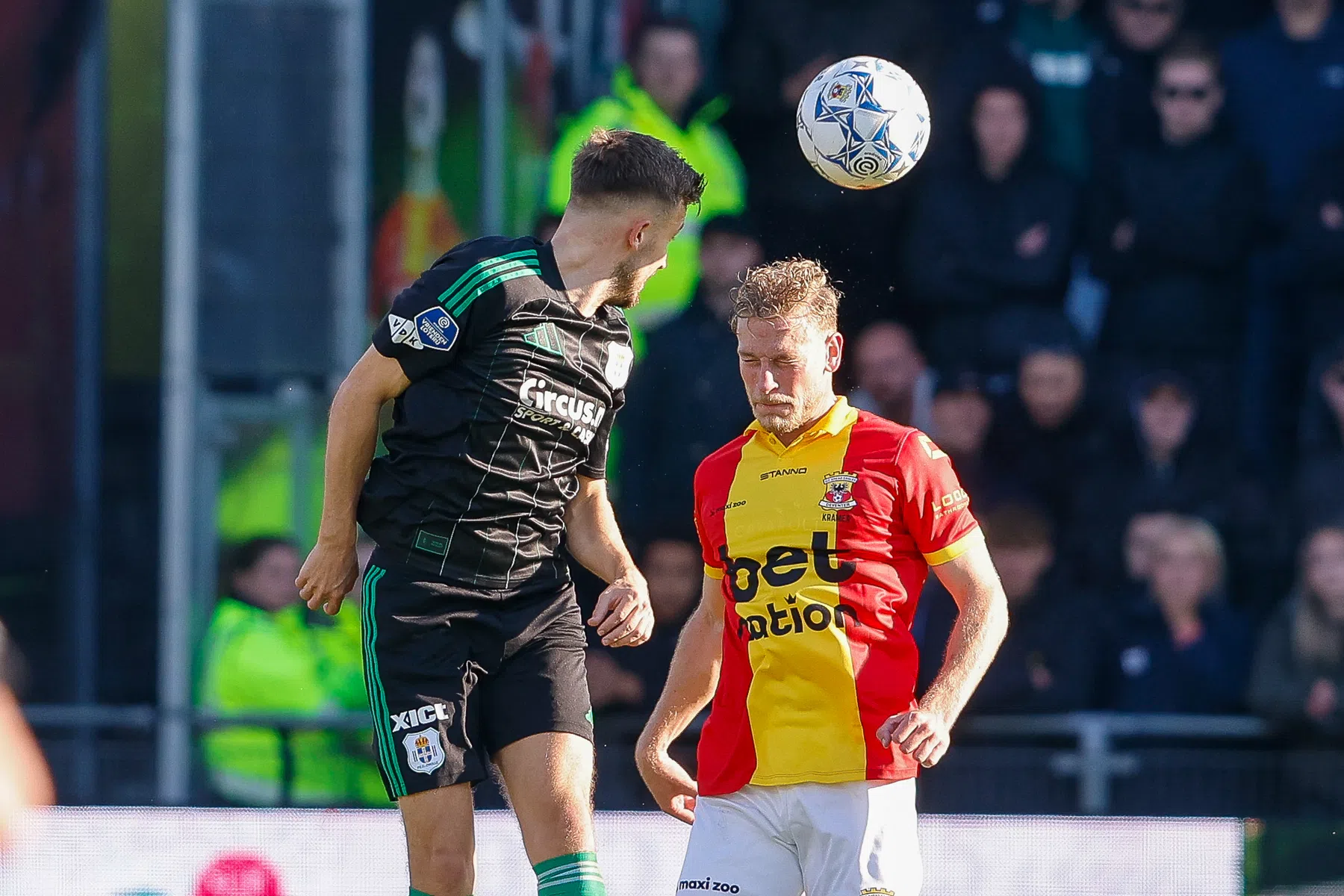 Waar en hoe laat kijk je PEC Zwolle – Go Ahead Eagles in de Eredivisie? | VN
