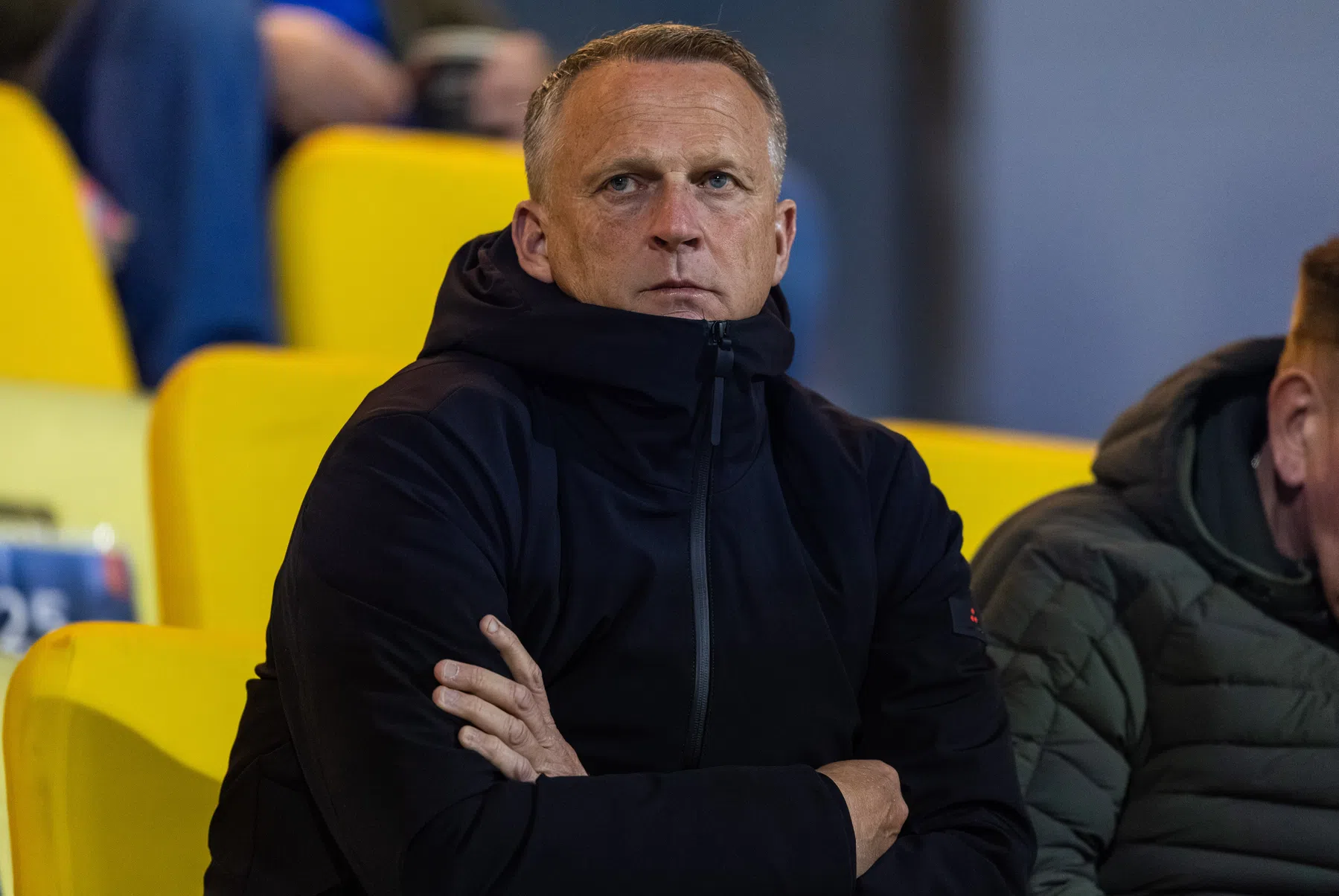 John van den Brom vertrekt na dit seizoen als trainer van Vitesse | VN