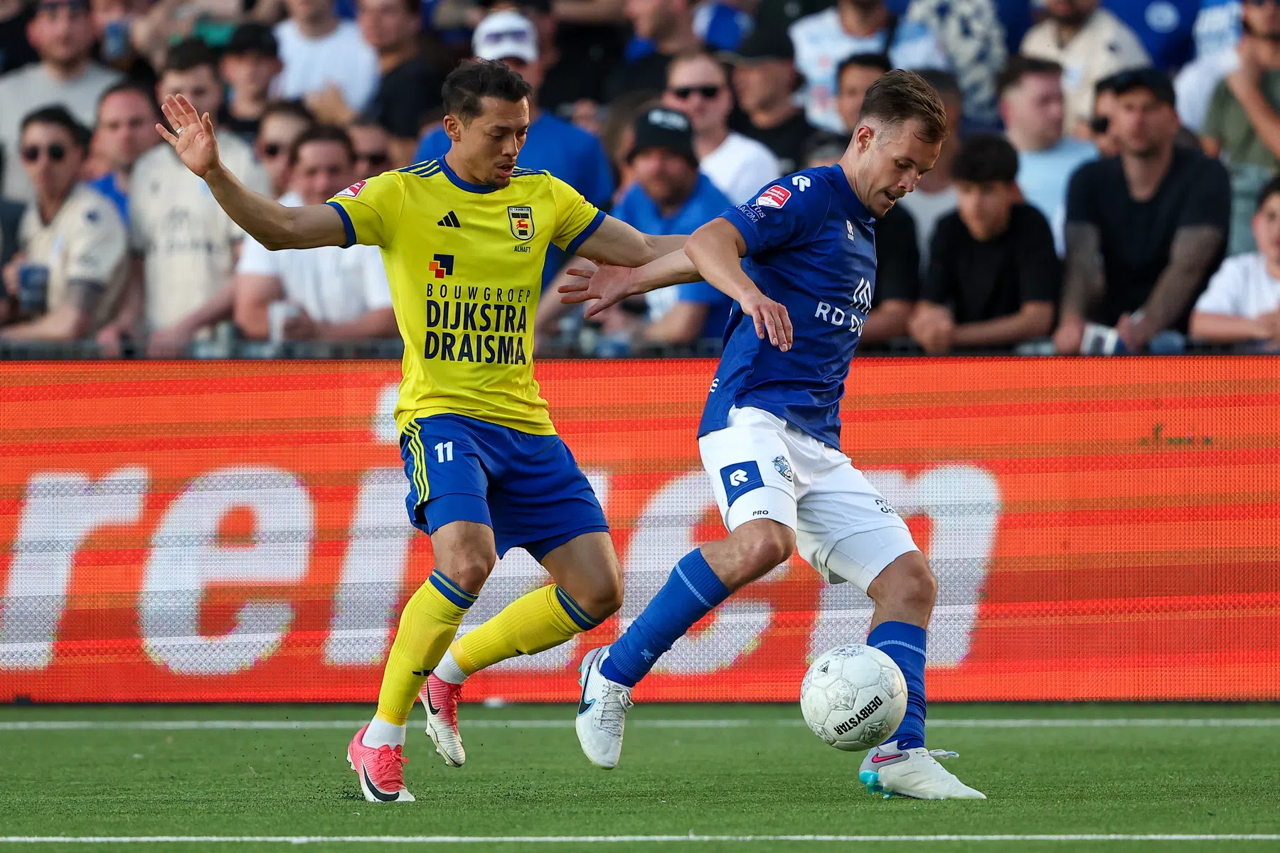 Waar kijk je SC Cambuur - FC Den Bosch live? | VoetbalNieuws