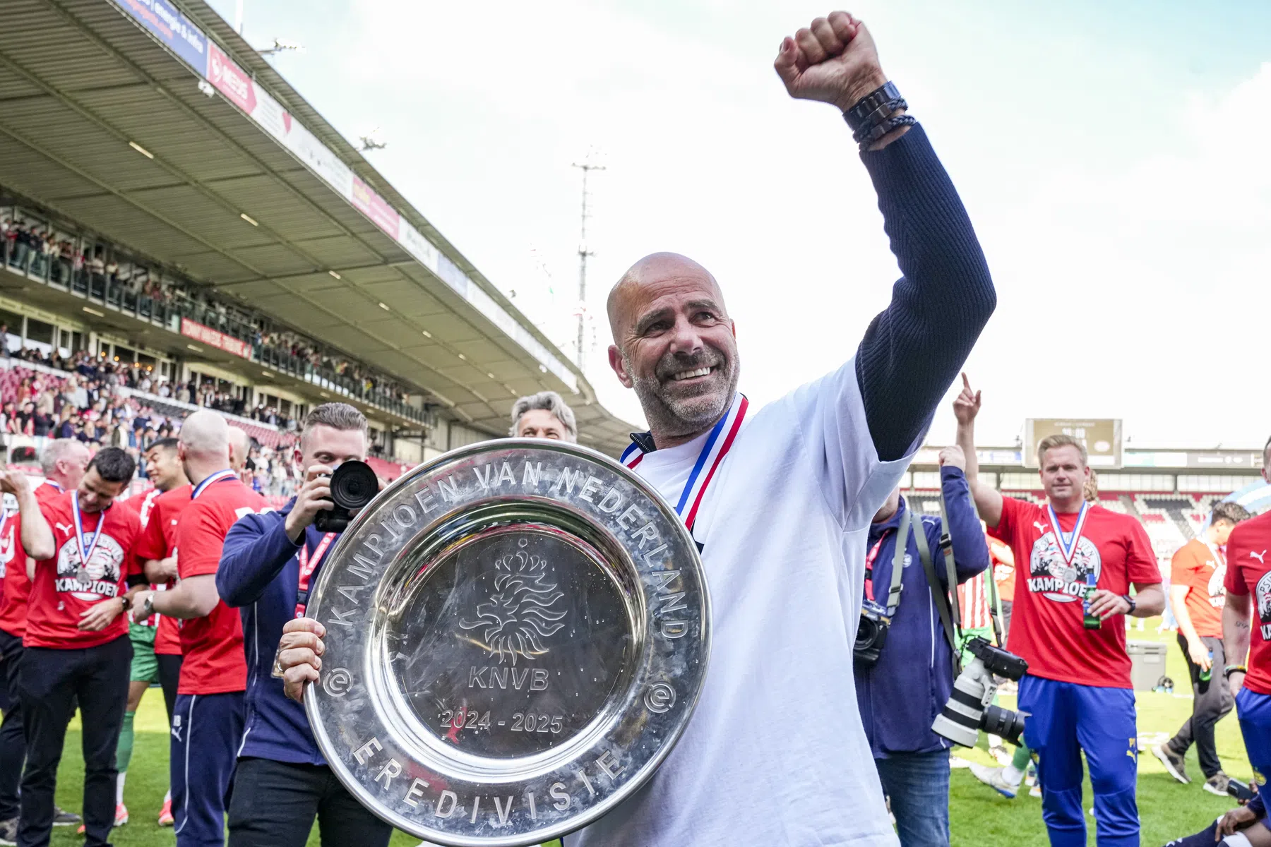 PSV wil door met Peter Bosz: contractverlenging in de maak | VN