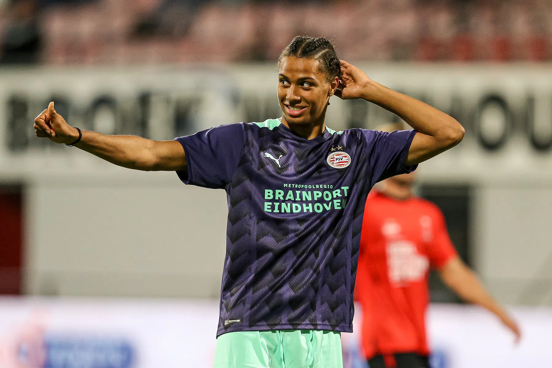 PSV neemt afscheid van blessuregevoelige Fode Fofana | VoetbalNieuws