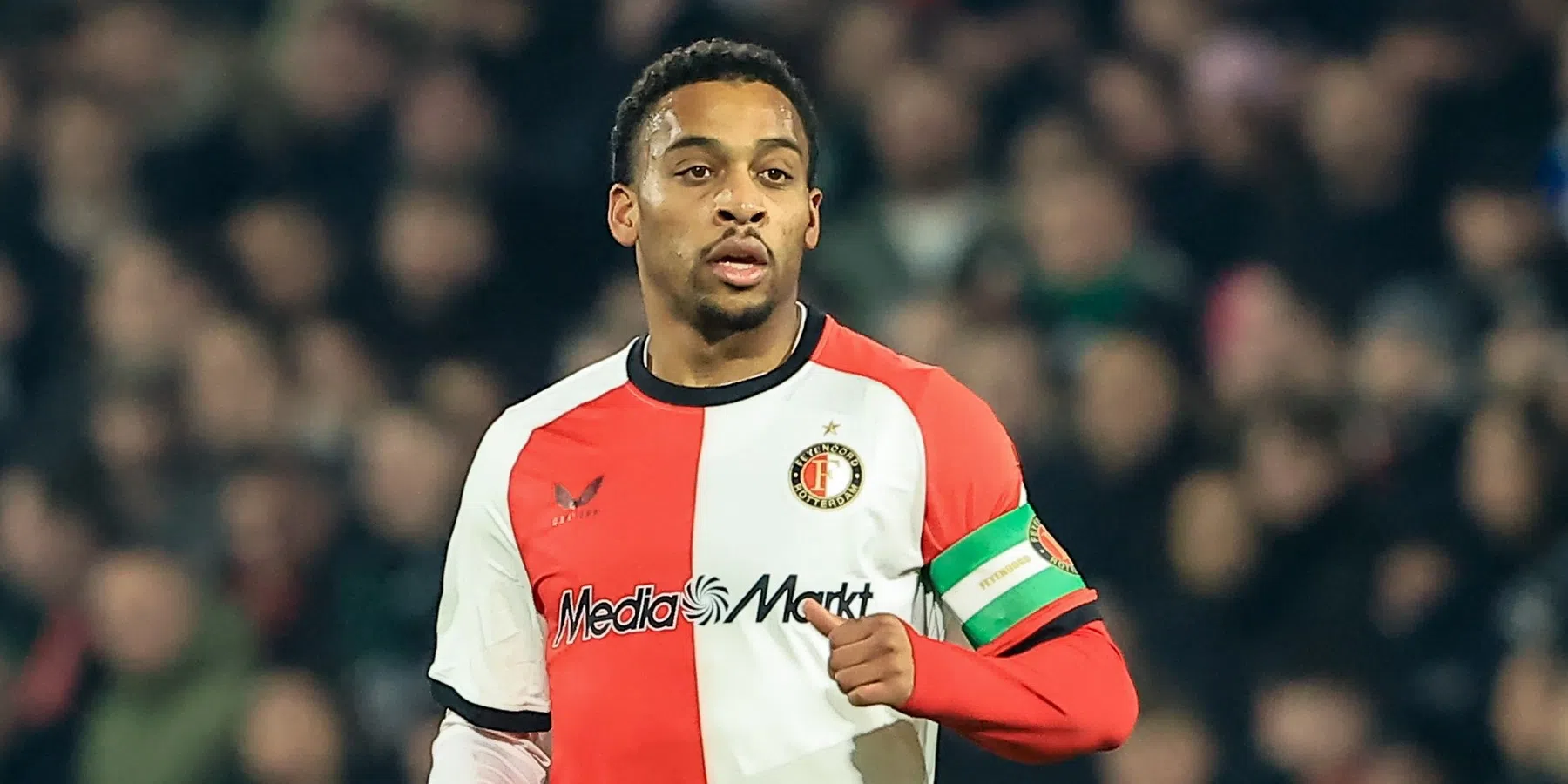 'Timber staat voor vertrek bij Feyenoord: flink aantal topclubs toont interesse'