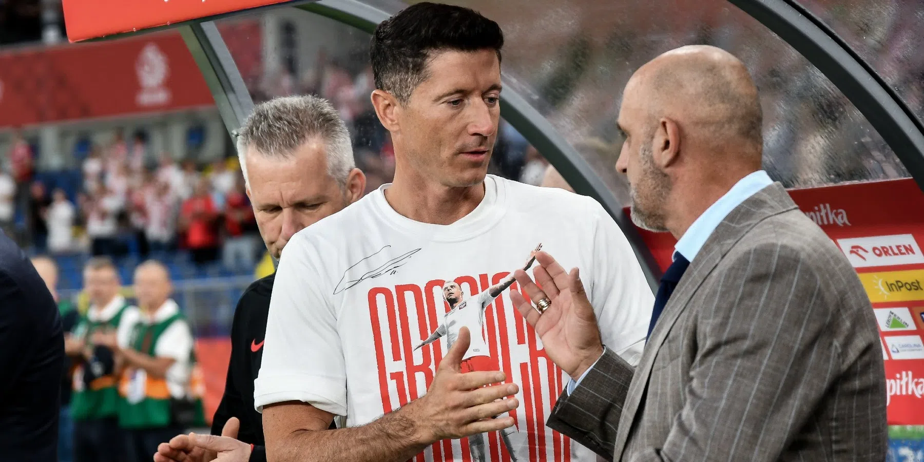 Bondscoach reageert op ophef: dit speelt er tussen Lewandowski en Polen