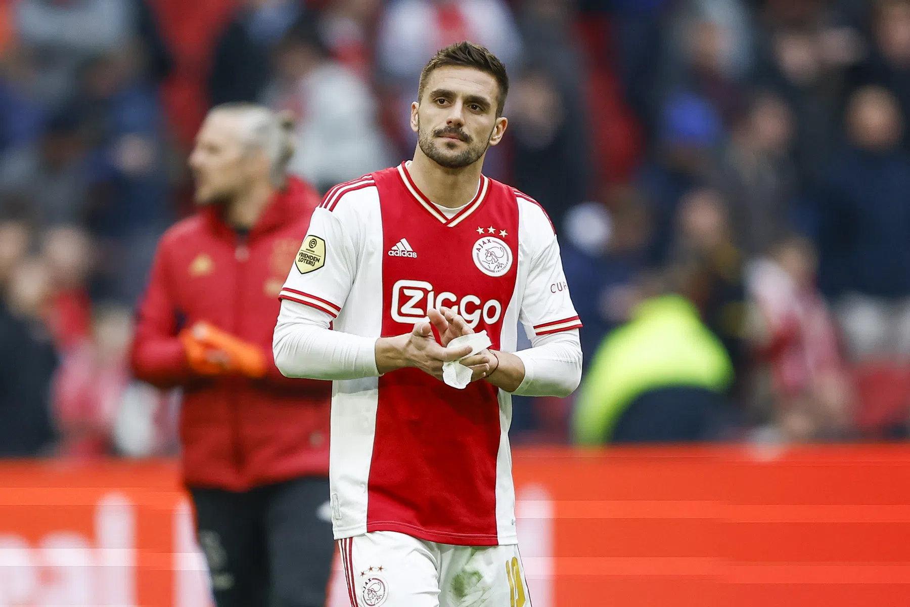 Comeback Tadic naar Ajax onzeker door volle selectie | VoetbalNieuws