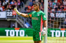 Thumbnail for article: 'PSV neemt afscheid van betrouwbare sluitpost: Benítez kiest voor Engeland'