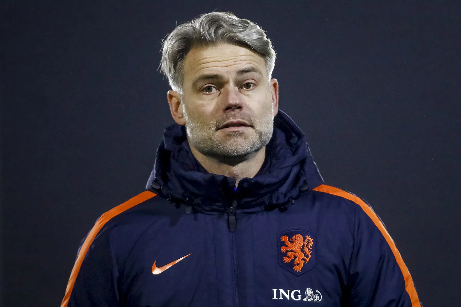 Wie is Peter van der Veen, bondscoach van Oranje Onder-19? | VoetbalNieuws