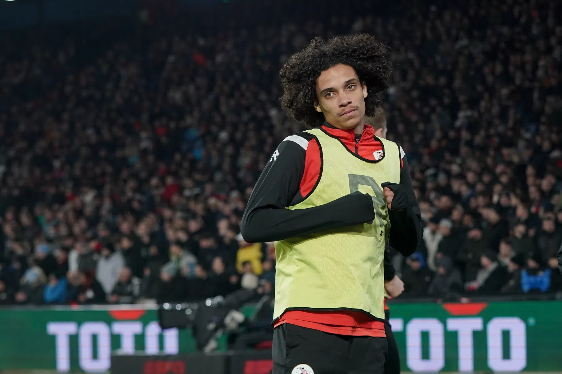 Gjivai Zechiël op huurbasis van Feyenoord naar FC Utrecht | VoetbalNieuws
