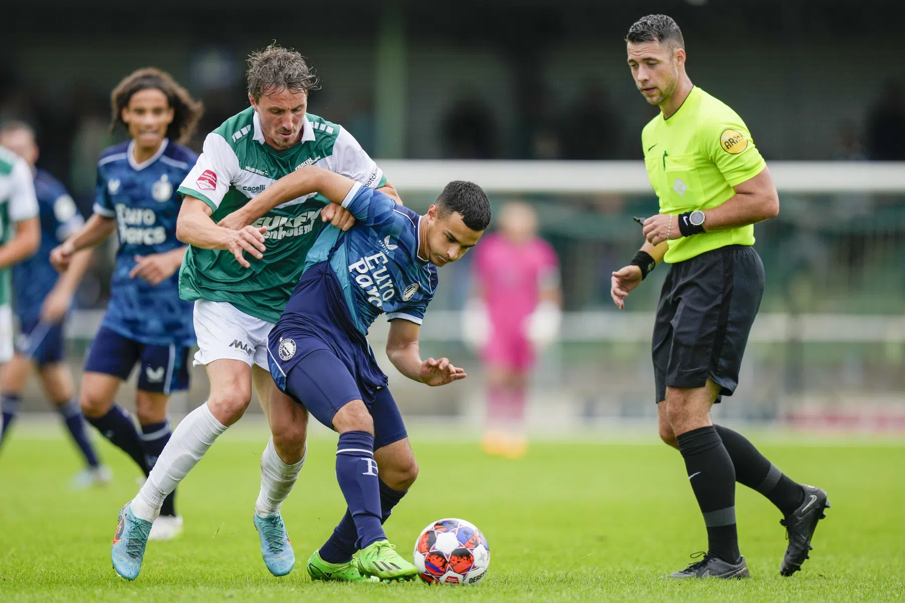 Amir Rais verruilt Feyenoord O21 voor Patro Eisden | VoetbalNieuws