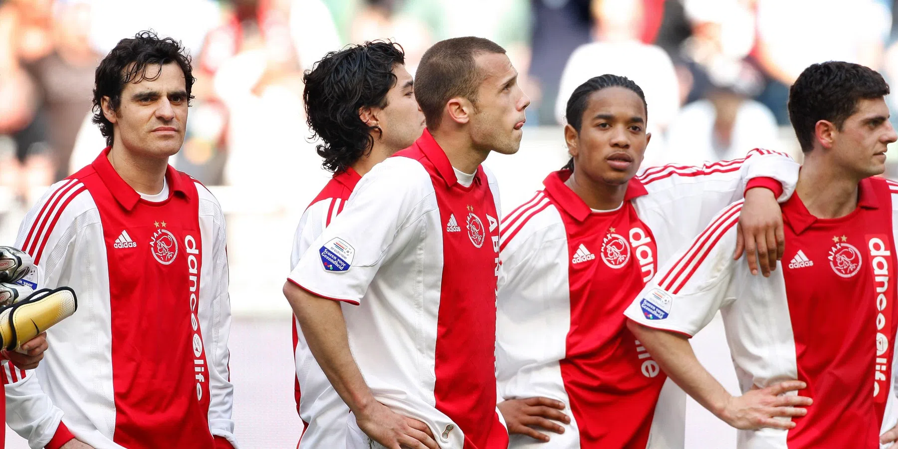 Urby Emanuelson in gesprek over rol in Ajax-staf