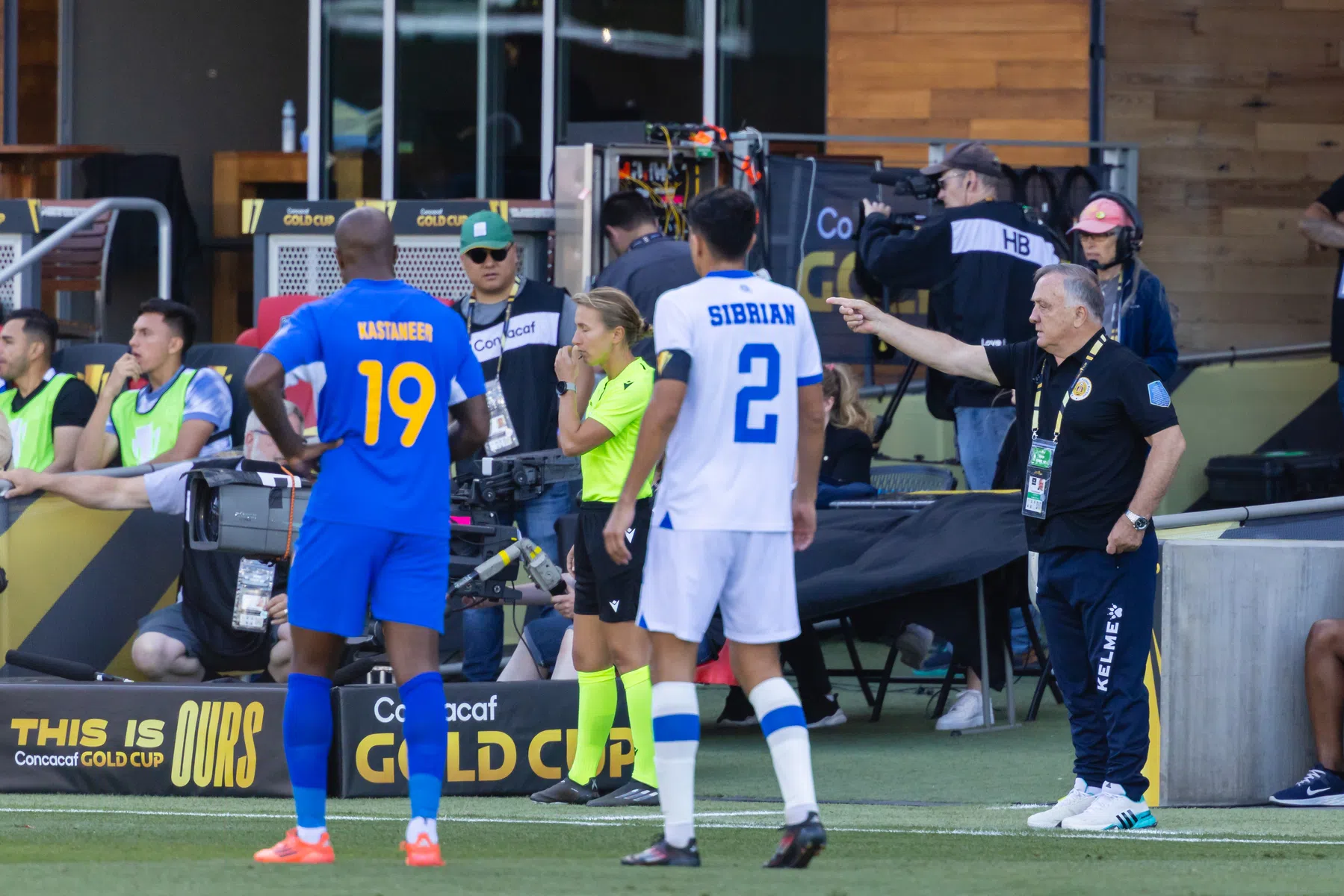 Curaçao - Canada live kijken: Gold Cup Groep B | VoetbalNieuws