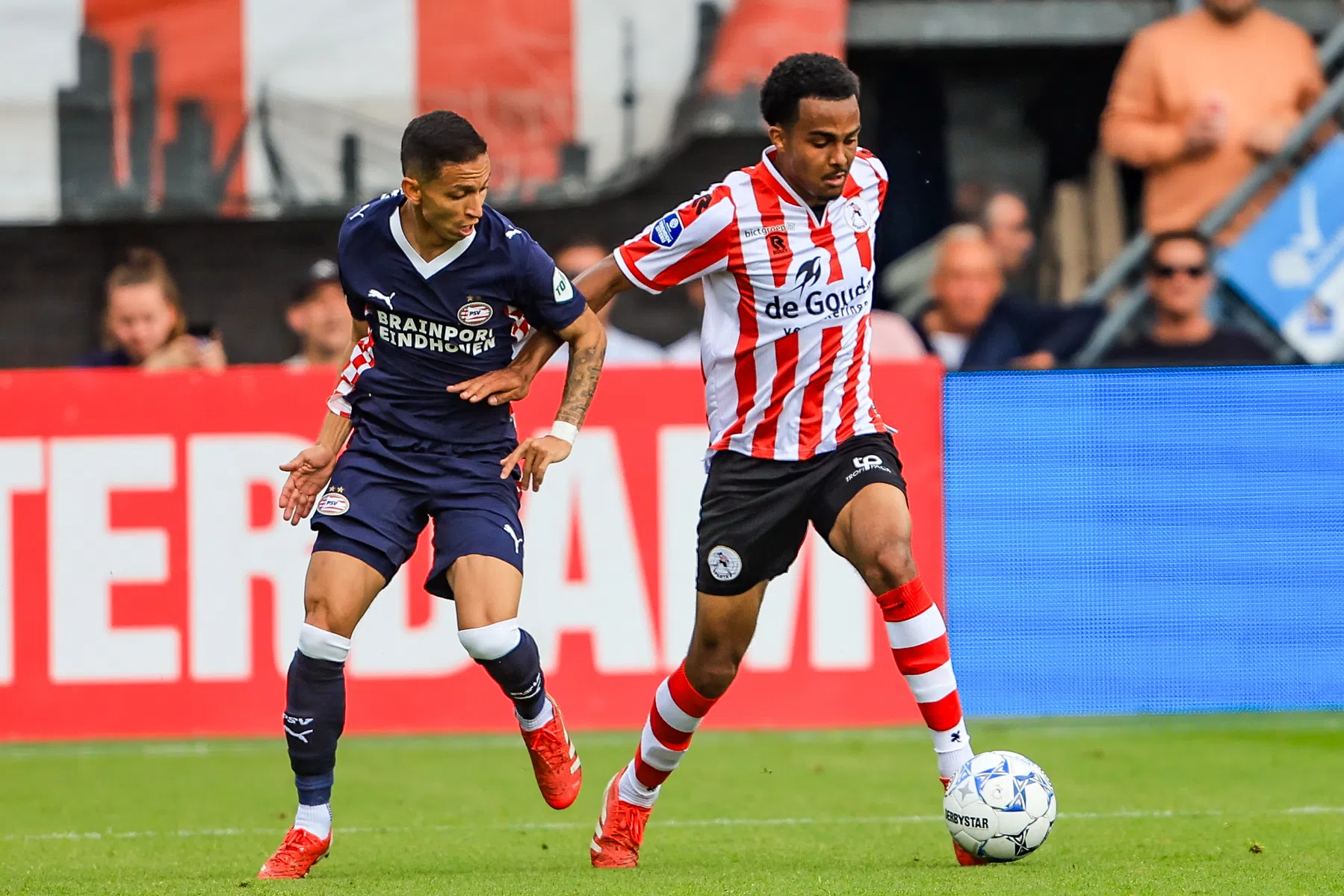 Sparta houdt Marvin Young binnenboord ondanks PSV-interesse | VoetbalNieuws