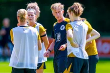 Thumbnail for article: Oranje Leeuwinnen nemen donderdag afscheid: zo kijk je Nederland - Finland live