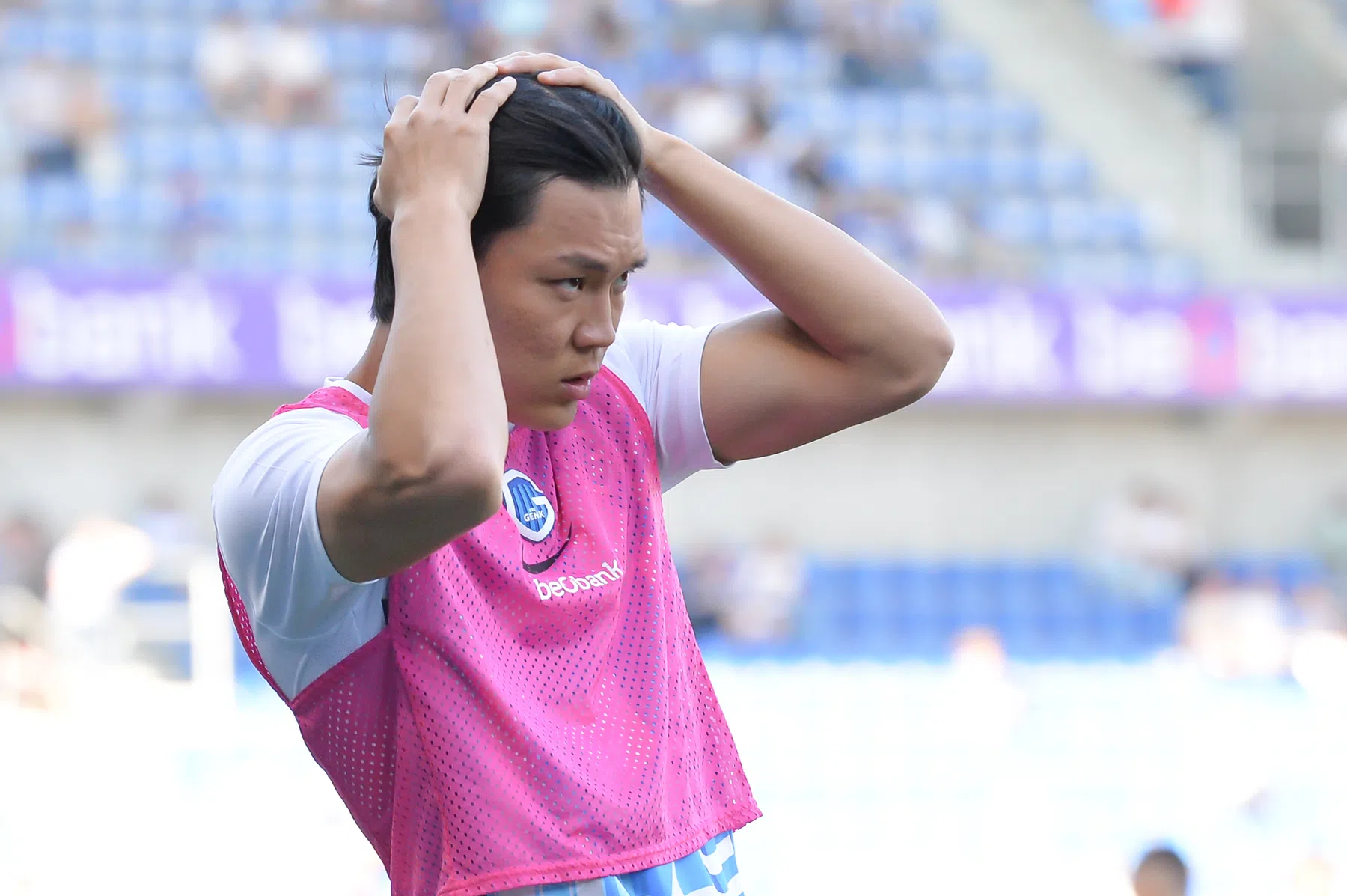 Feyenoord wil miljoenen uitgeven voor Hyeon-gyu Oh | VoetbalNieuws