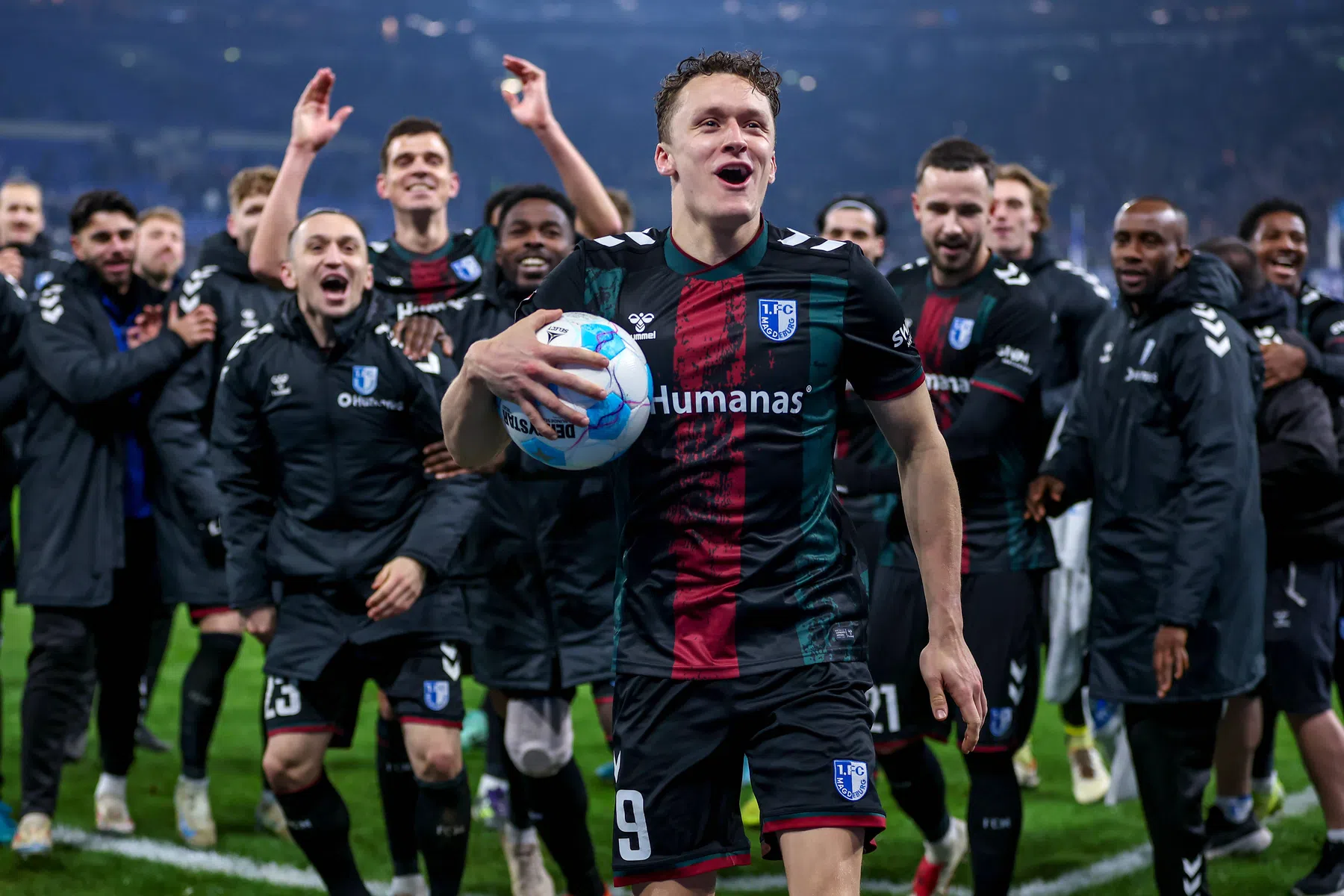 Feyenoord aast op Martijn Kaars van FC Magdeburg | VoetbalNieuws