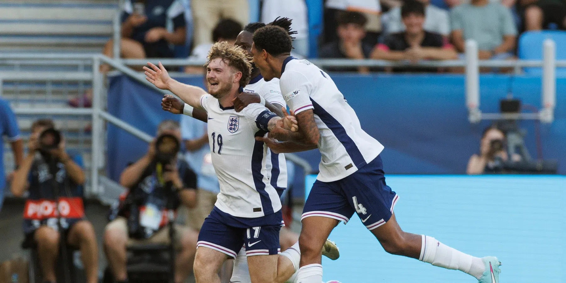 Jong Engeland herstelt zich na Duitse comeback en pakt EK O21-titel