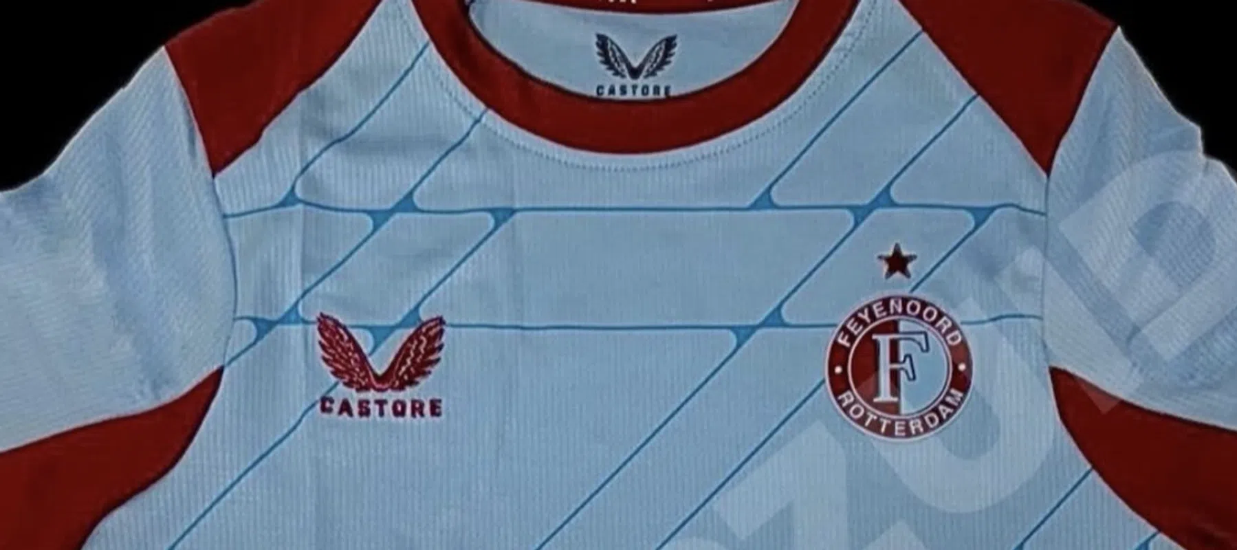 Uitgelekt: zo ziet het derde shirt van Feyenoord eruit | VoetbalNieuws