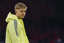 Thumbnail for article: 'Hlynsson krijgt Ajax-kans: IJslander mag zich deze zomer bewijzen'