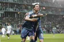 Thumbnail for article: Waar kijk je Ajax - Hibernian: zo volg je de oefenwedstrijd live