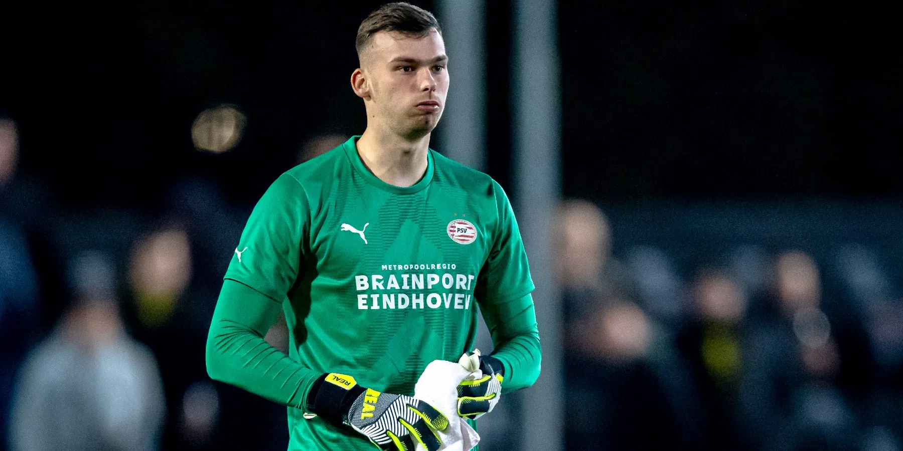 PSV-doelman staat voor vertrek: Belgische topclubs tonen interesse