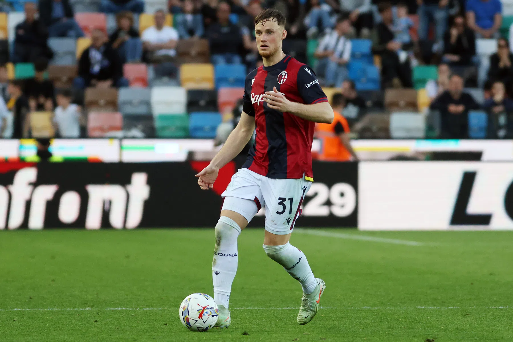 Sam Beukema naar Napoli: AZ pakt miljoenen mee | VN
