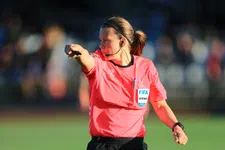 Thumbnail for article: Wie fluit Wales - Nederland op het EK Vrouwen 2025?