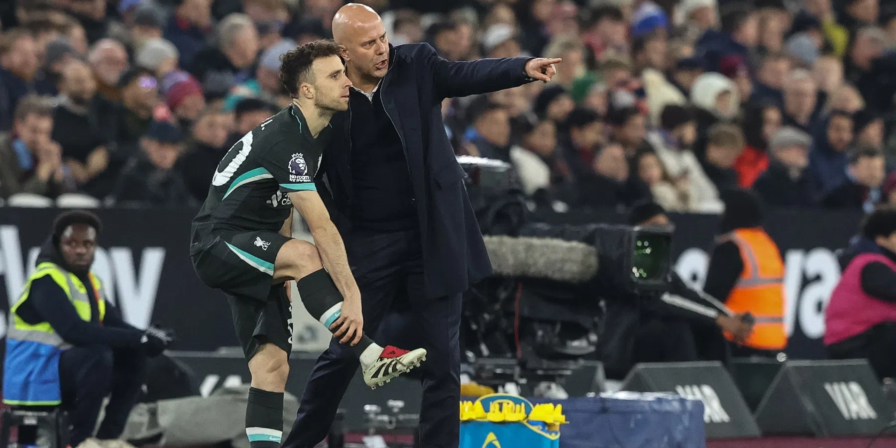 Slot reageert met emotioneel statement op overlijden Diogo Jota