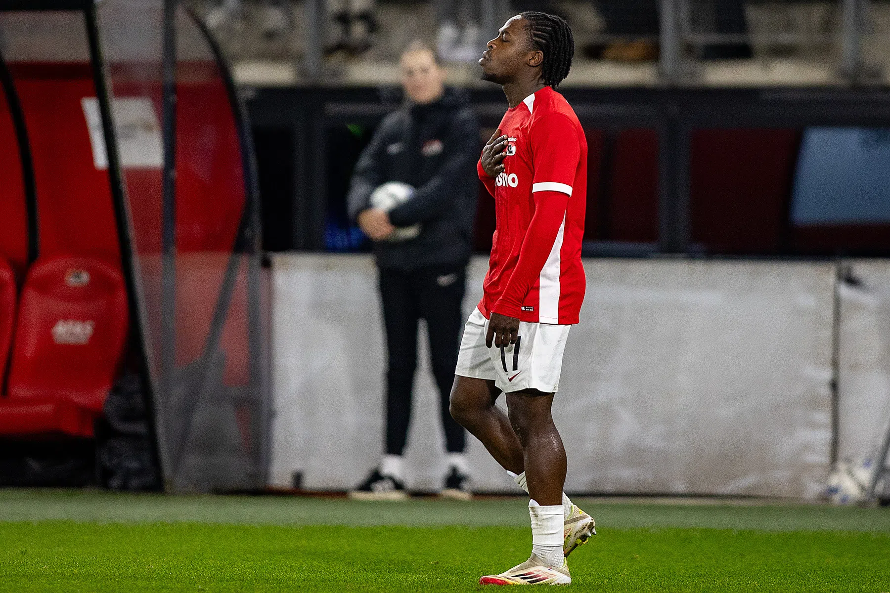 Jayden Addai maakt miljoenentransfer van AZ naar Como | VN