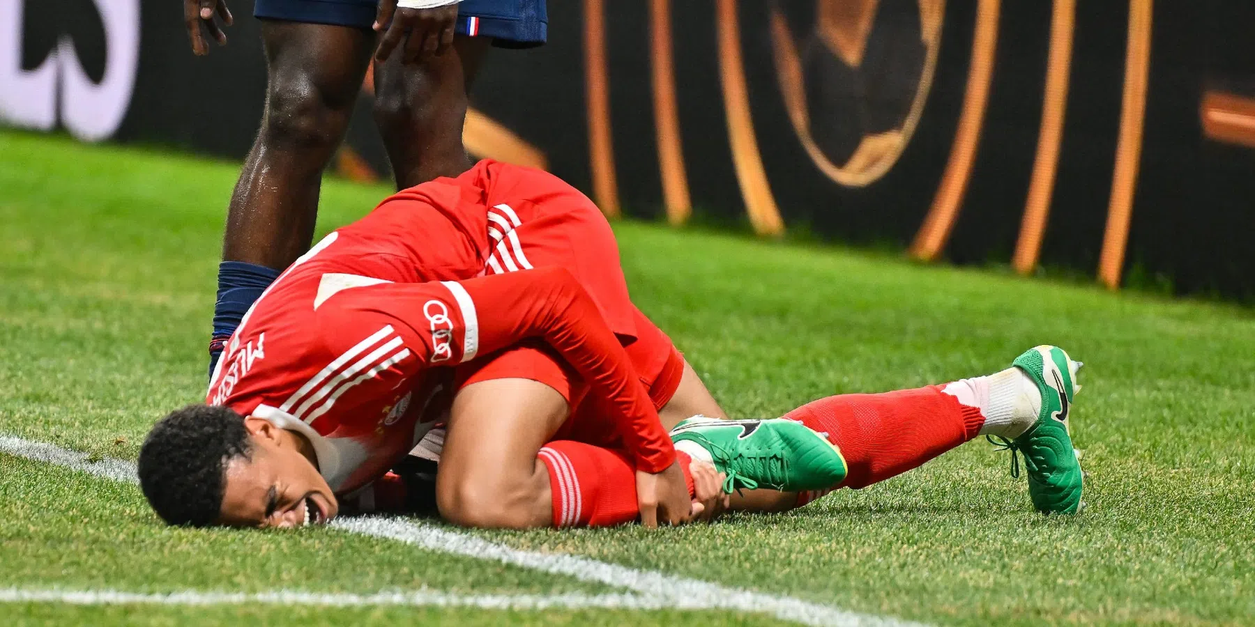 Lange revalidatie wacht: dit is hoe lang Musiala door zijn enkelblessure moet hers