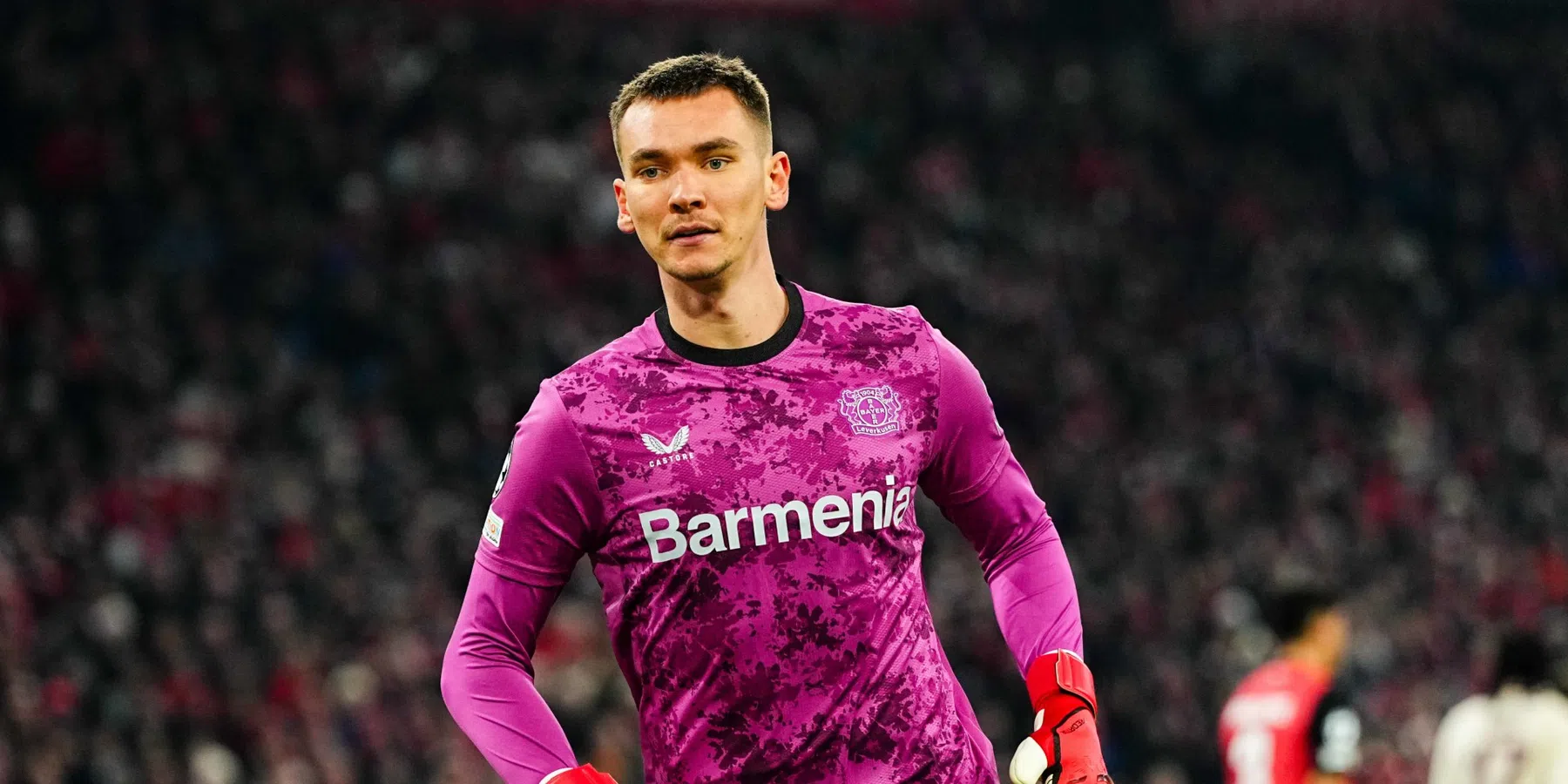 PSV dicht bij komst nieuwe keeper: deze opvallende doorverkoopsom staat in de deal