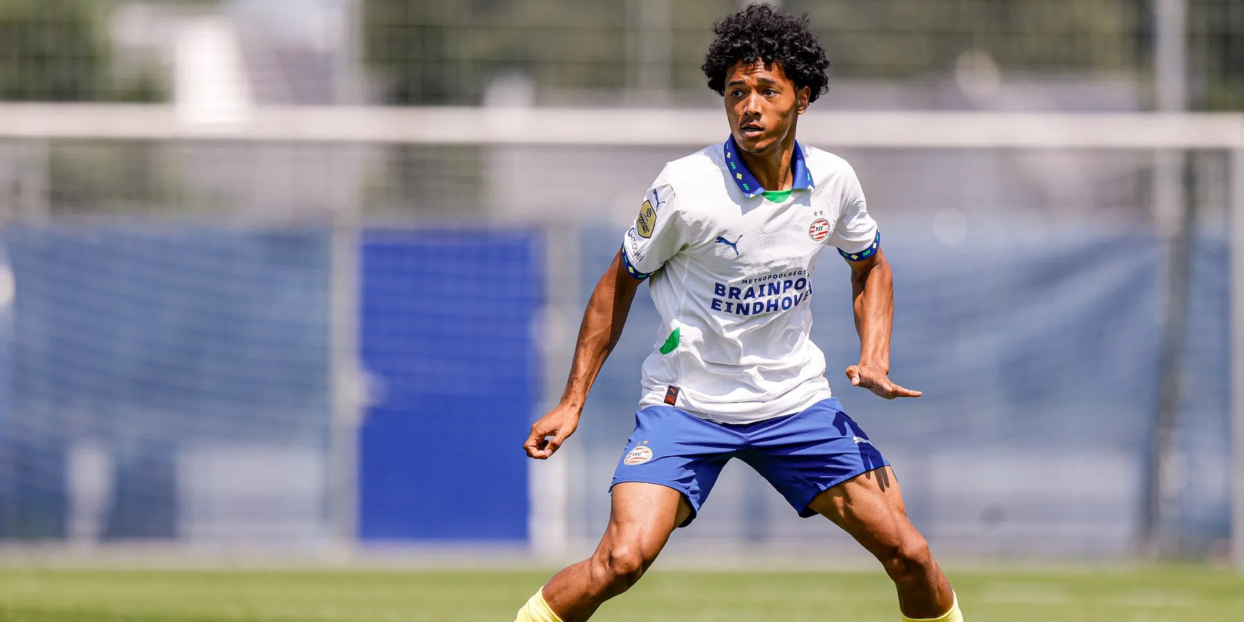 Wie is Jaden de Guzmán, het talent dat zijn contract bij PSV heeft verlengd?