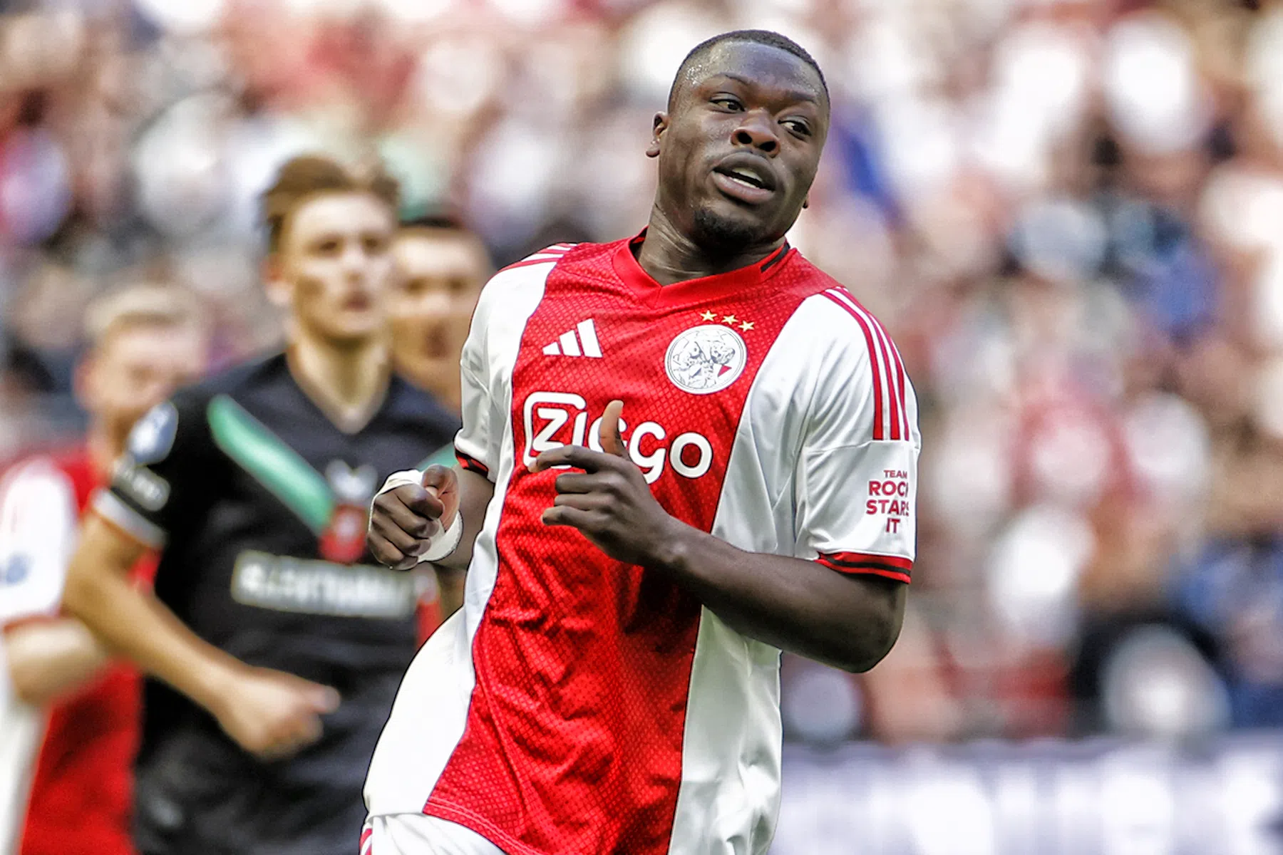 Brobbey wil weg: Ajax rekent op miljoenen | VN