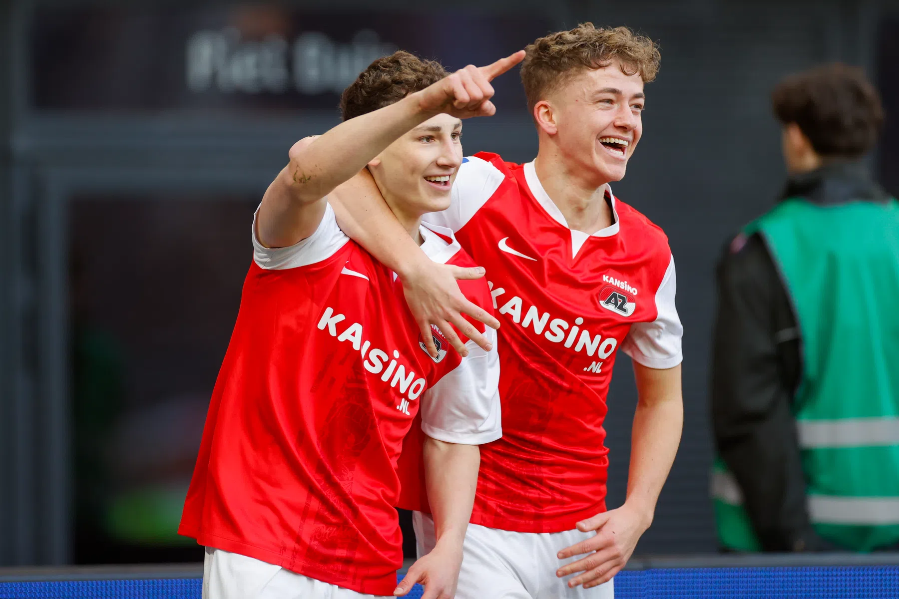 AZ-directeur Huiberts over Van Bommel, Mijnans en Smit | VN