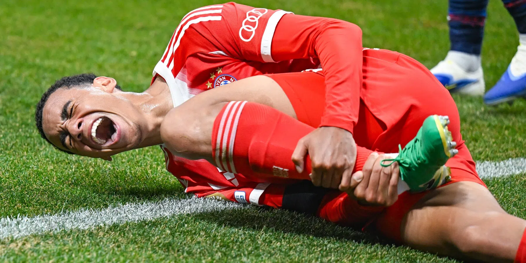 Musiala reageert na operatie: zo kijkt hij terug op clash met Donnarumma