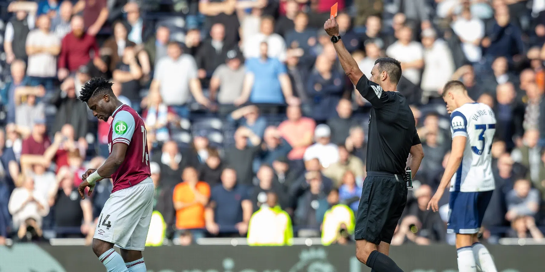 Strijdbijl begraven: Van de Ven en Kudus bij Tottenham herinnerd aan opstootje 